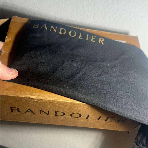 New in box! Bandolier Cameron bag , dust cover and original box ! - Picture 8 of 8